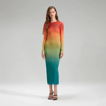 Платье с градиентным цветным принтом 2023, летнее новое радужное градиентное двухслойное сетчатое тонкое женское длинное платье, модное женское платье